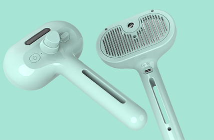 Mist Grooming Brush
