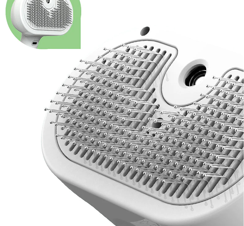 Mist Grooming Brush